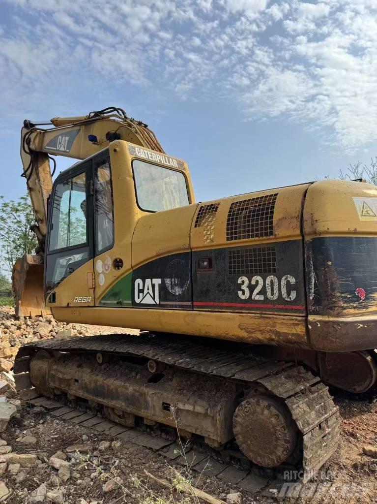CAT 320 C Верижен екскаватор