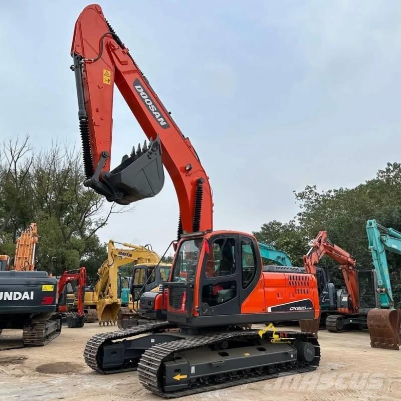 Doosan DX225-9C Верижен екскаватор