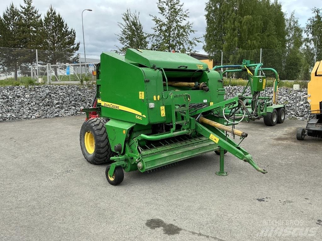 John Deere 644 Сламопреси за кръгли бали
