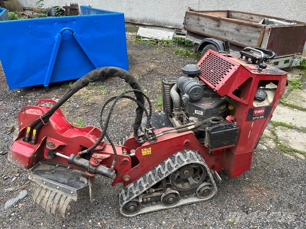 Toro STX26 Мелници за пънове
