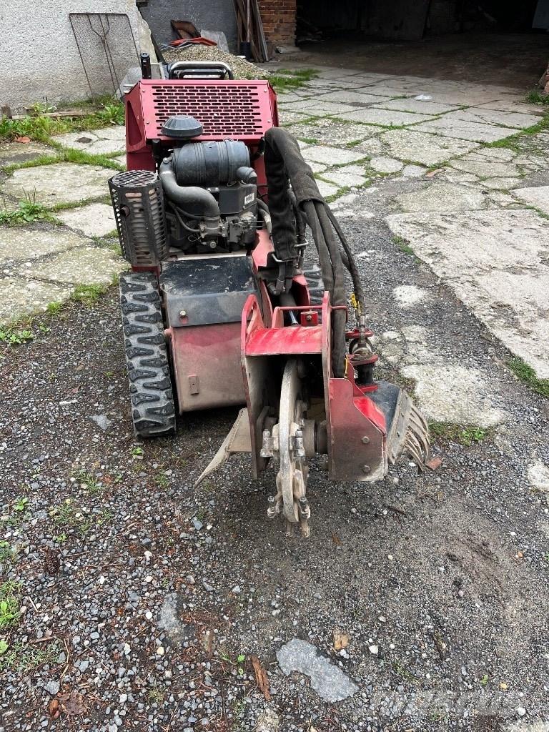 Toro STX26 Мелници за пънове
