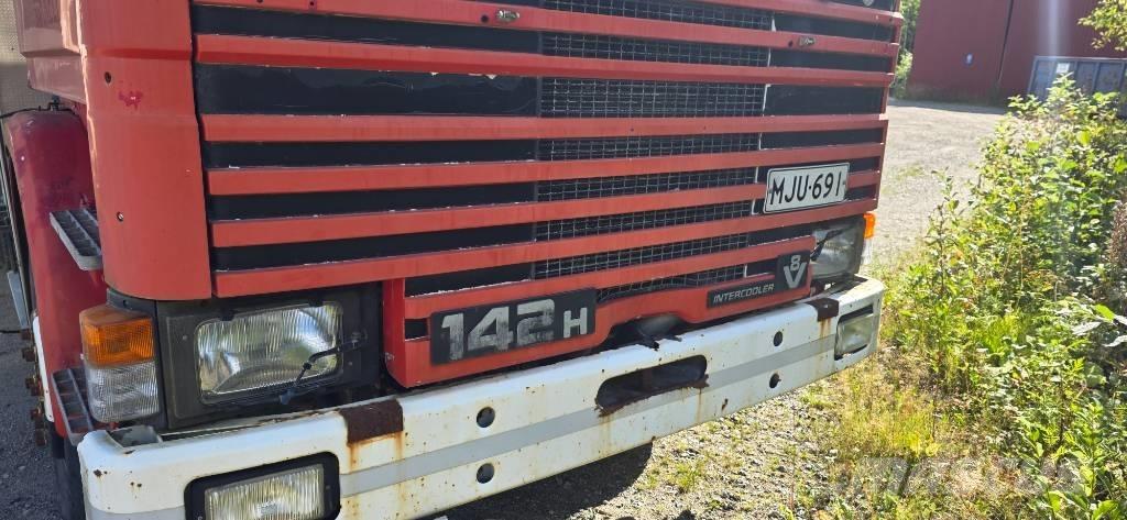 Scania 142 H Пожарни камиони