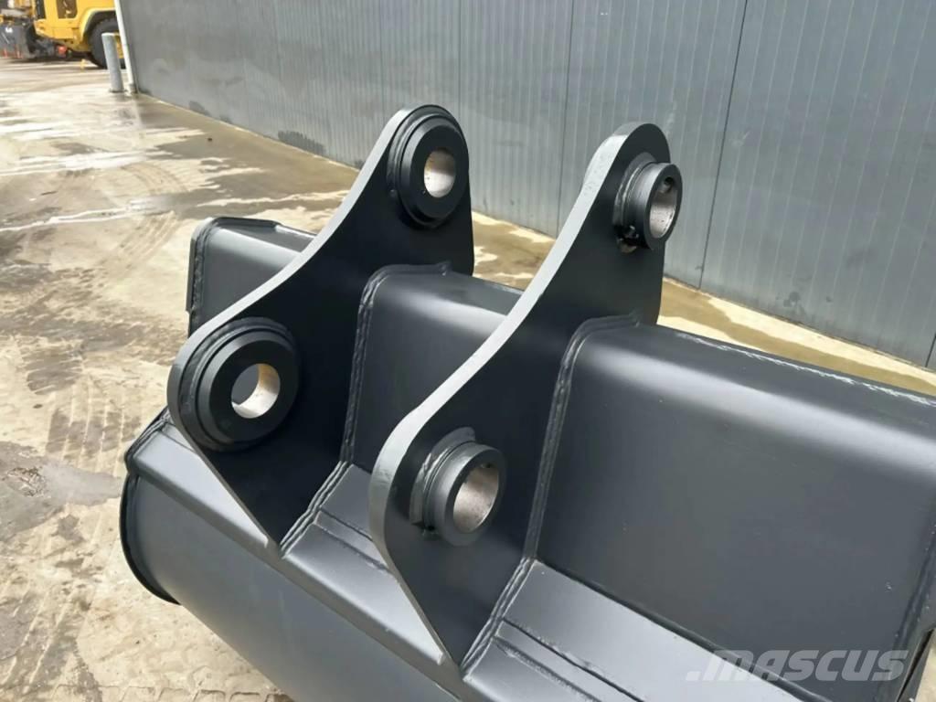 Hitachi ZX220 - 1.40m Кофи