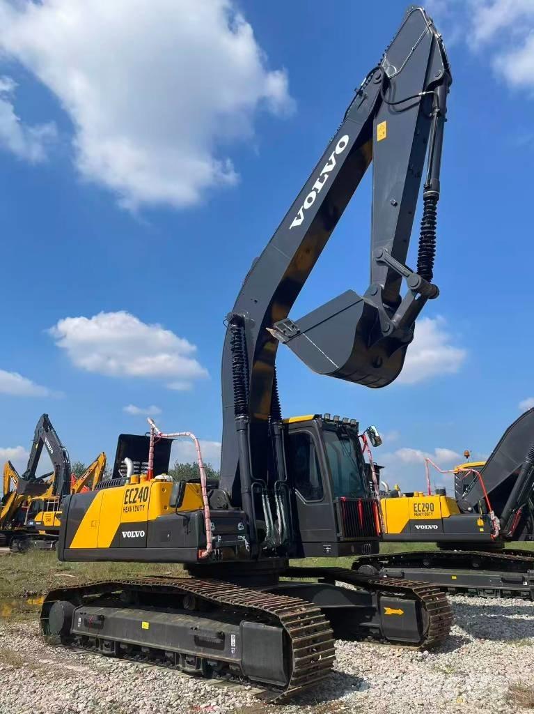 Volvo EC 240 Верижен екскаватор