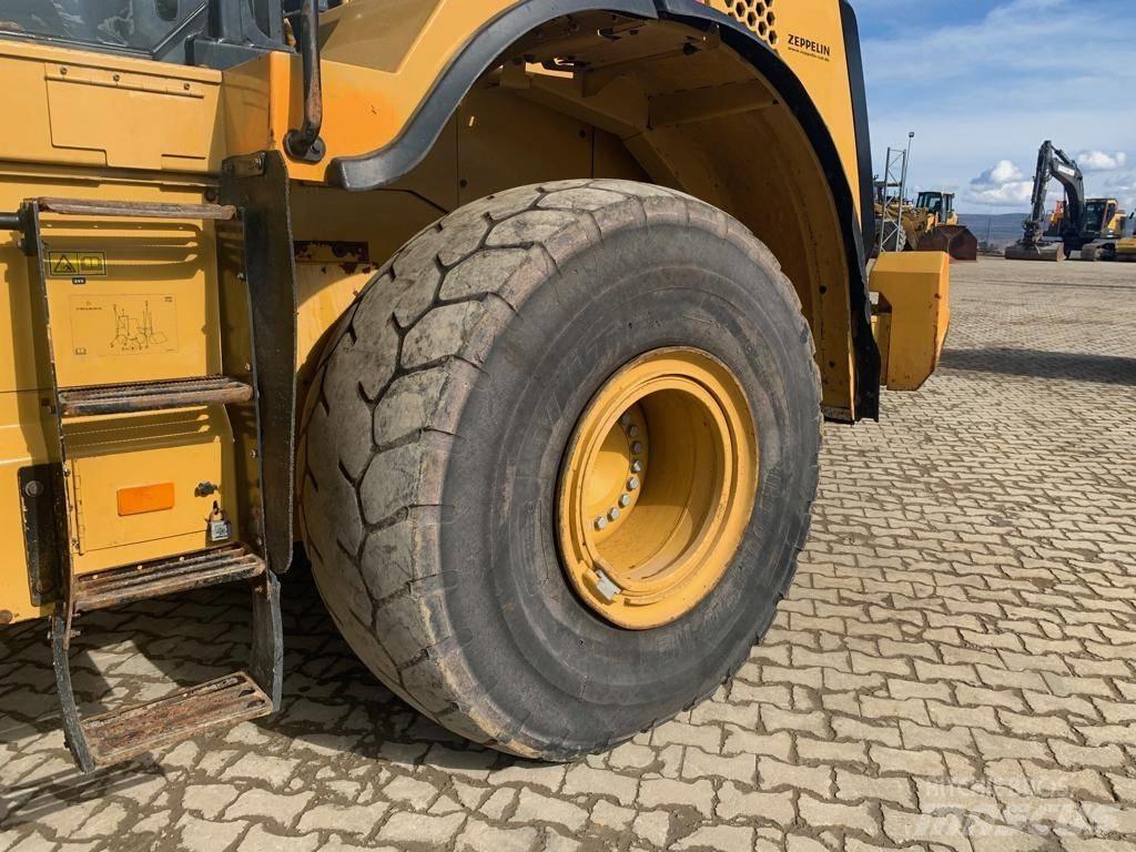 CAT 966K XE Колесни товарачи