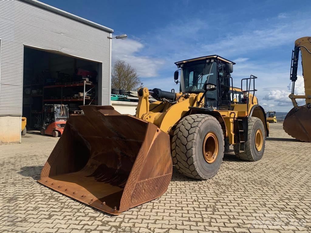CAT 966K XE Колесни товарачи