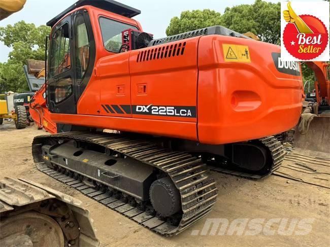 Doosan DX 225 LCA Верижен екскаватор
