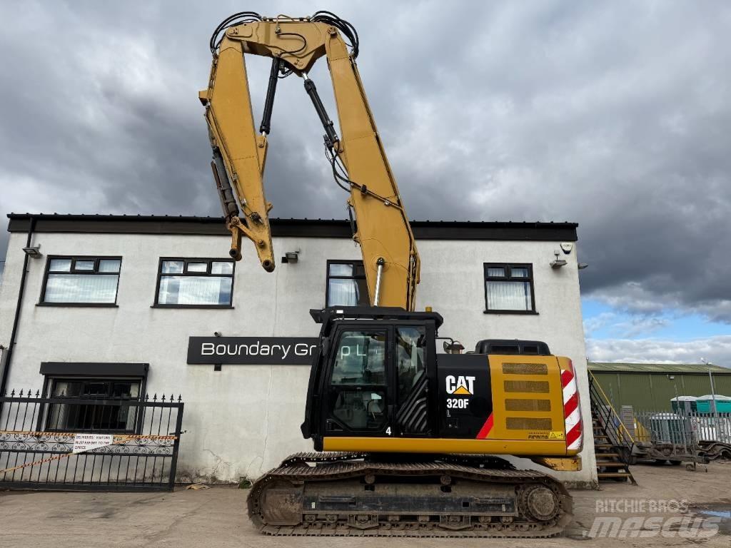 CAT 320 FL Екскаватори с дълго рамо