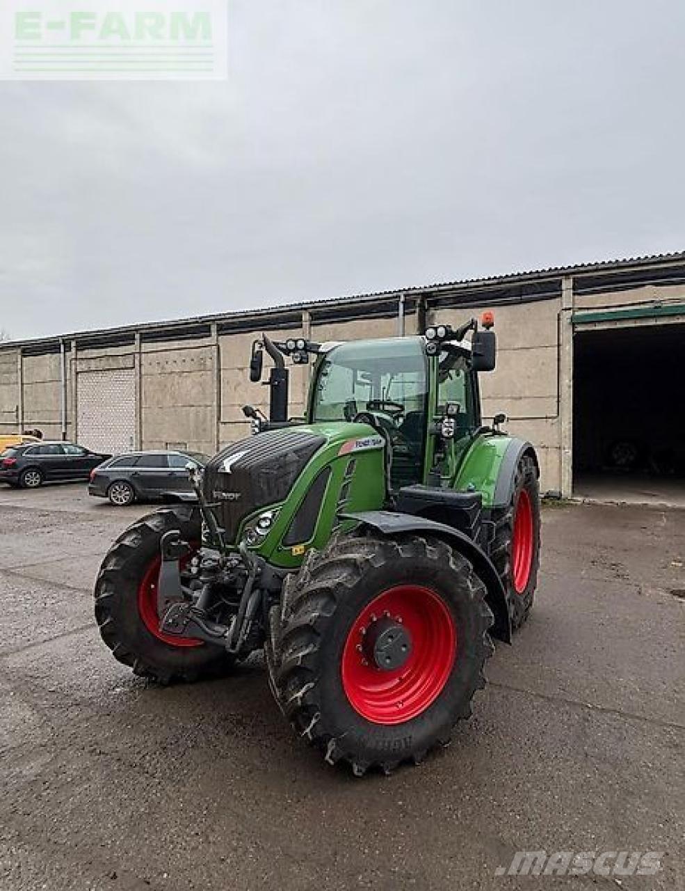 Fendt 724 vario Трактори