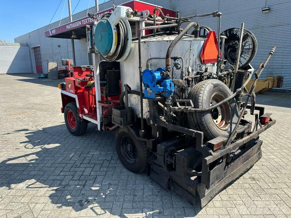 Burtec TSM 1000 L Гудронатори