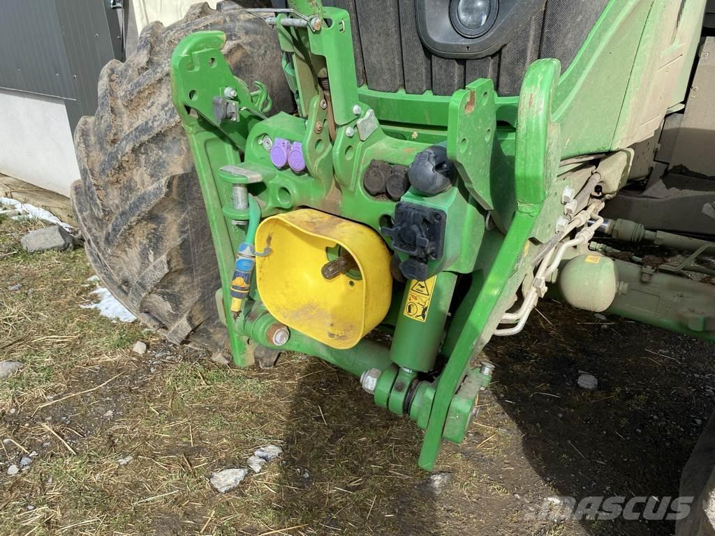 John Deere 6R 195 Трактори