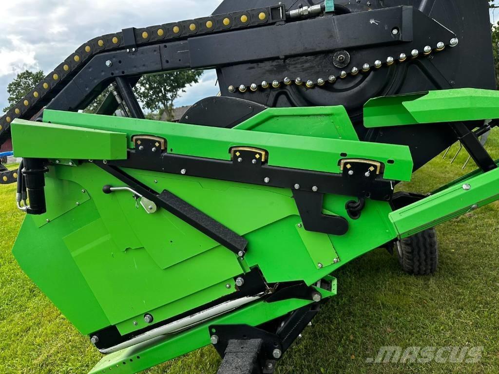 Deutz-Fahr C 9306 TS Комбайни