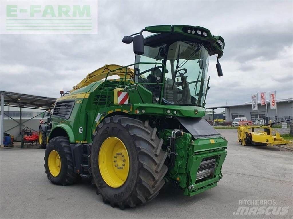 John Deere 9800 Самоходни фуражири