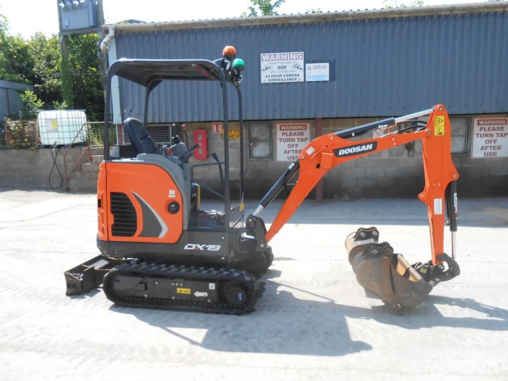 Doosan DX 19 Мини екскаватори < 7 т