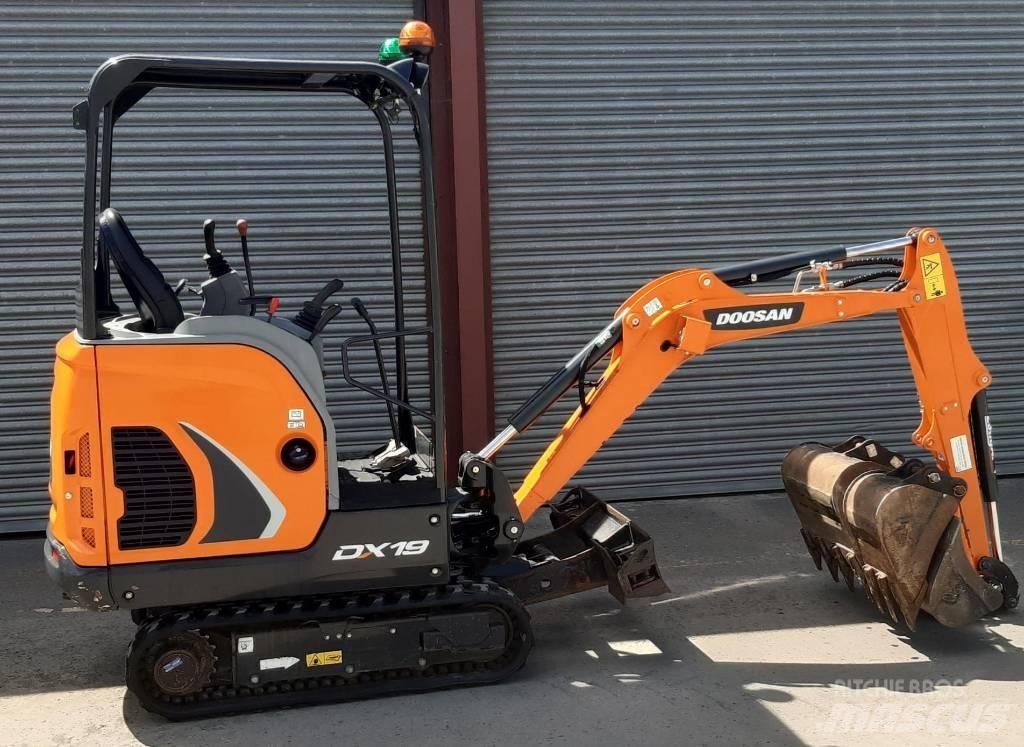 Doosan DX 19 Мини екскаватори < 7 т