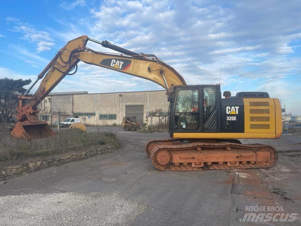CAT 320 E Верижен екскаватор