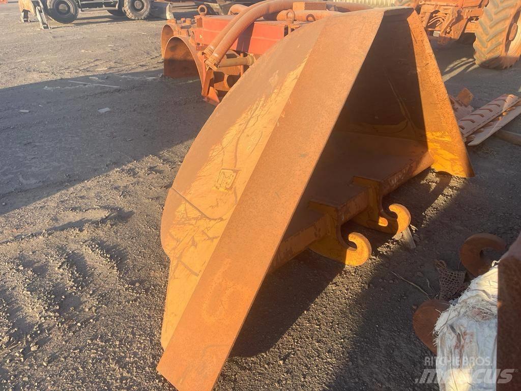 CAT 320 E Верижен екскаватор