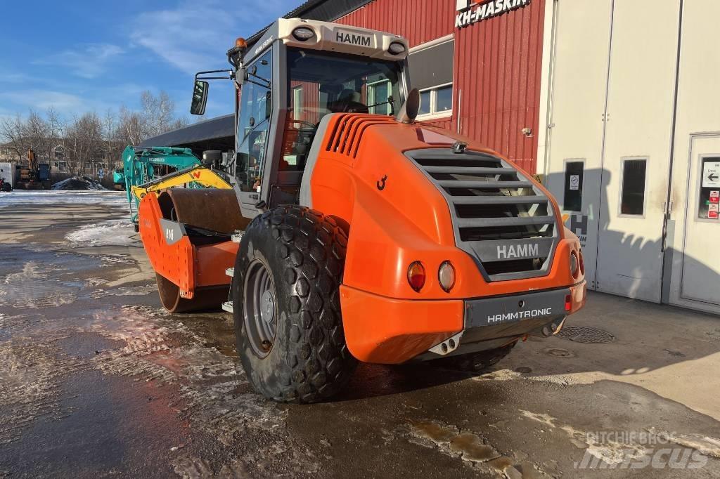 Hamm H16 Еднобарабанни ролки
