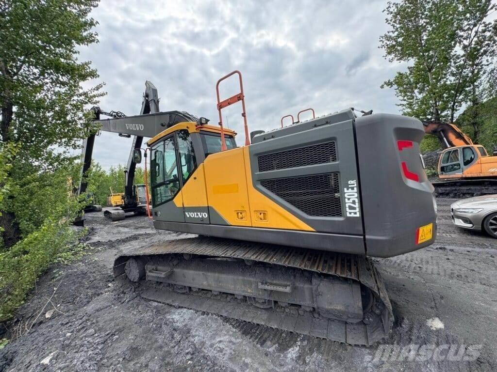Volvo EC250ELR Верижен екскаватор