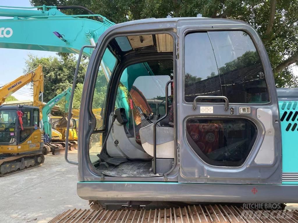 Kobelco SK130-8 Средни екскаватори 7т - 12т