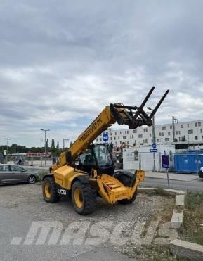 JCB 540-140 Телескопични товарачи