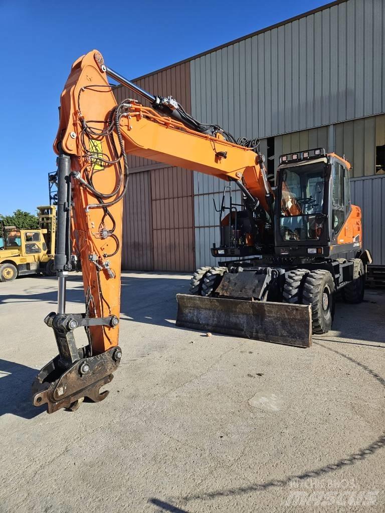 Doosan DX 165 W-5 Колесни екскаватори