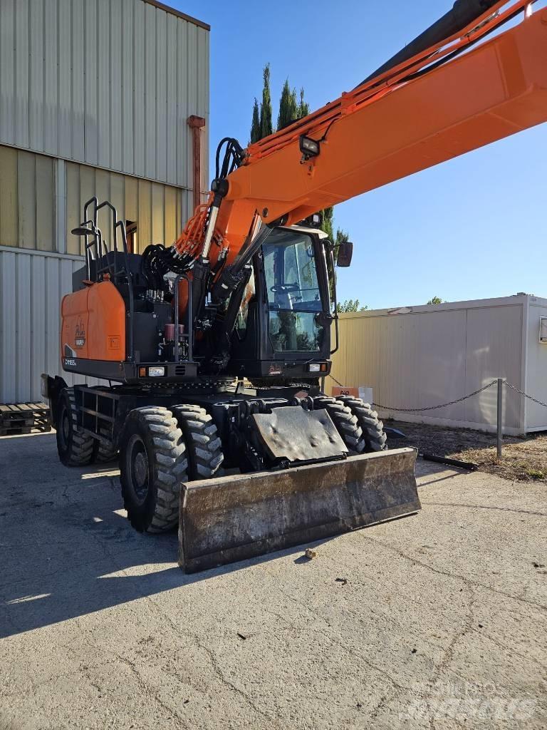 Doosan DX 165 W-5 Колесни екскаватори