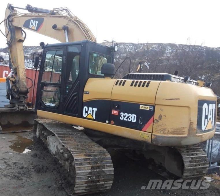 CAT 323 D L Верижен екскаватор