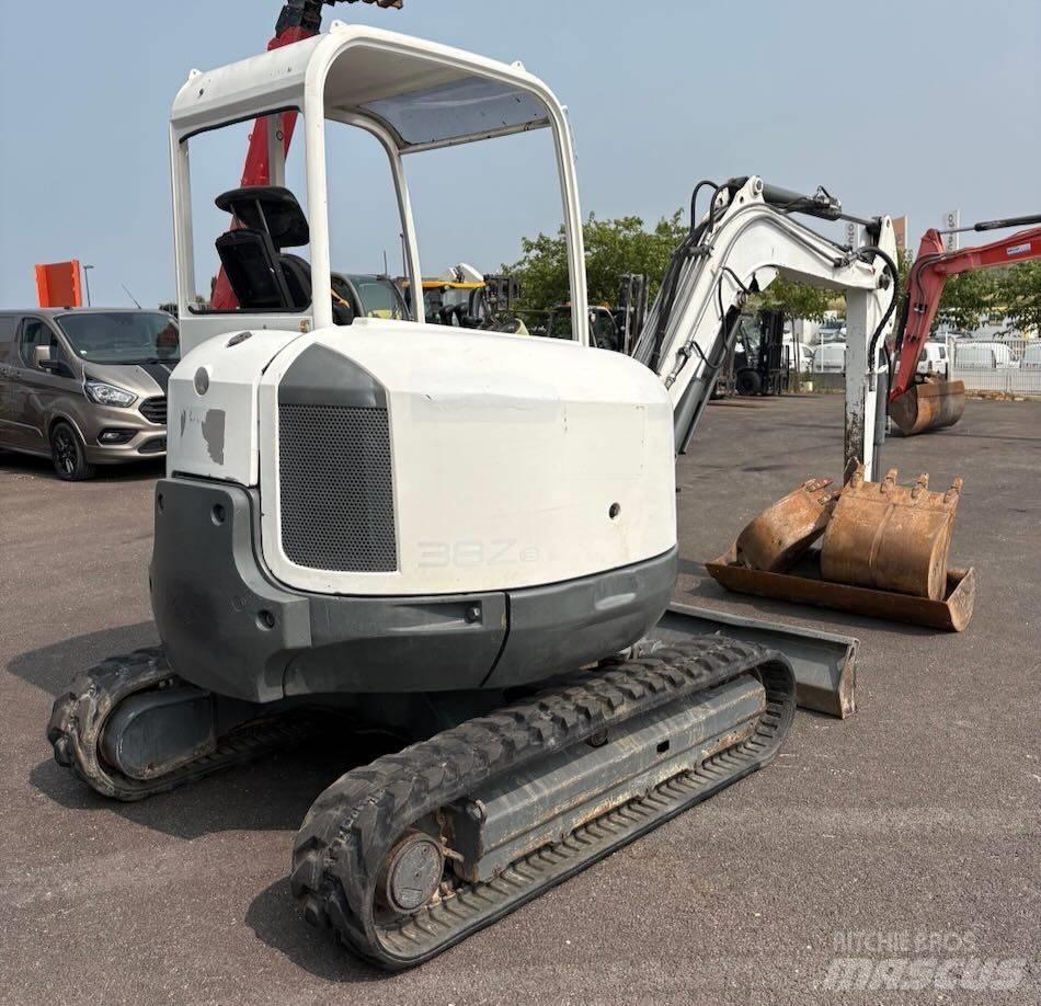 Neuson 38 Z 3 RD Мини екскаватори < 7 т