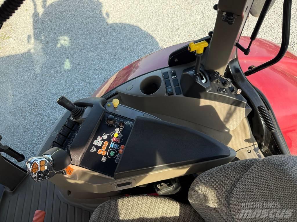 CASE Puma 210 Трактори
