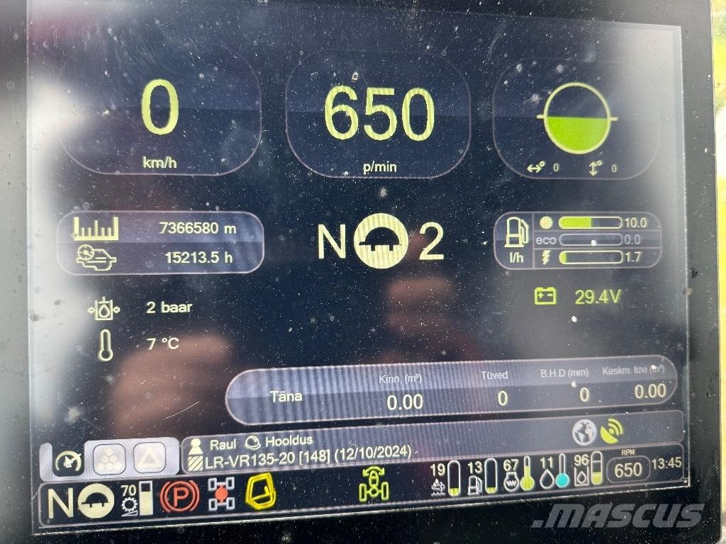 Komatsu 951 Харвестери