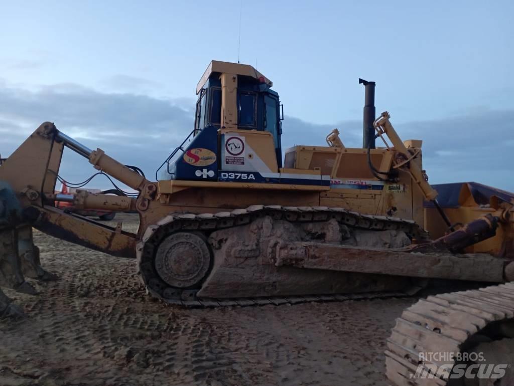 Komatsu D 375 A-2 Верижни булдозери
