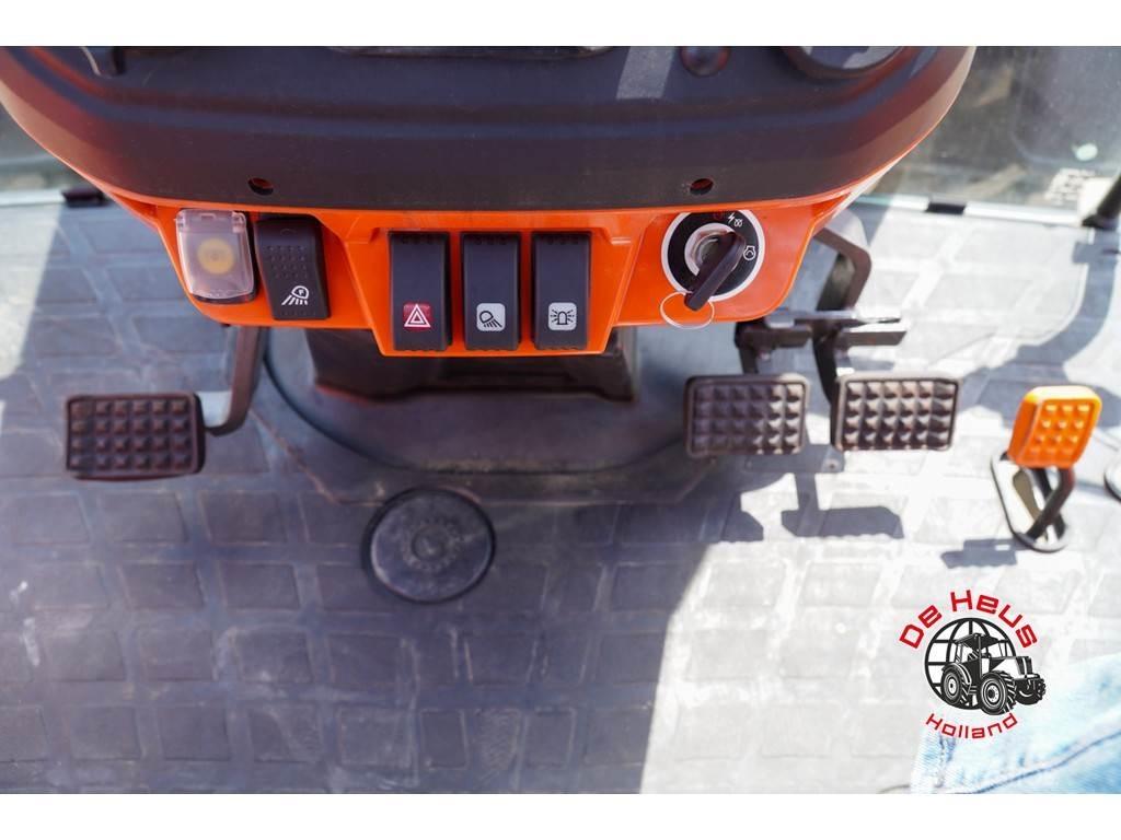 Tafe 7515 4wd. Трактори