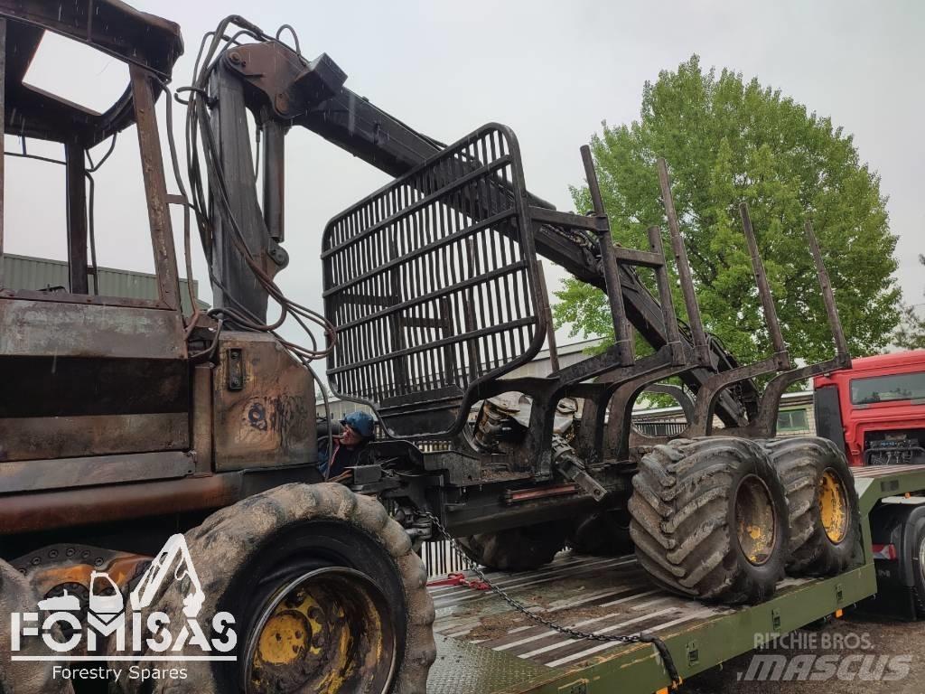 Timberjack 810B Шаси