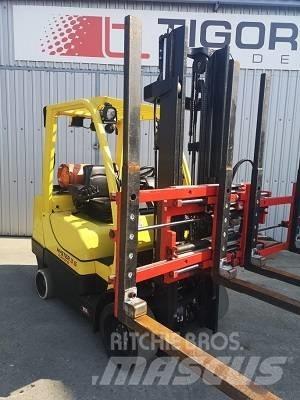Hyster S 35 FT Камиони с АГУ