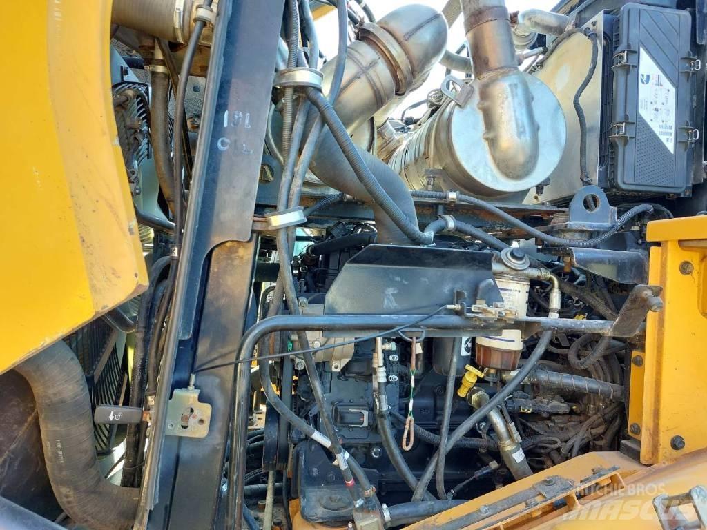 Hyundai HL 955 Колесни товарачи