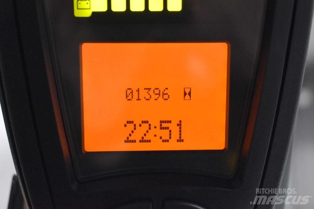 Linde E 30-01 Електрически вилични кари-повдигачи