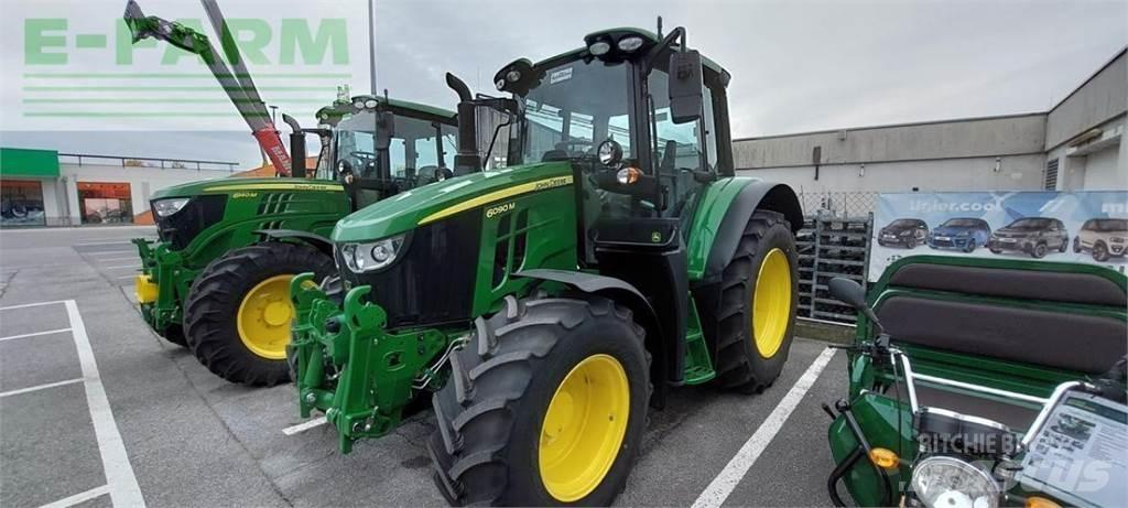 John Deere 6090m Трактори