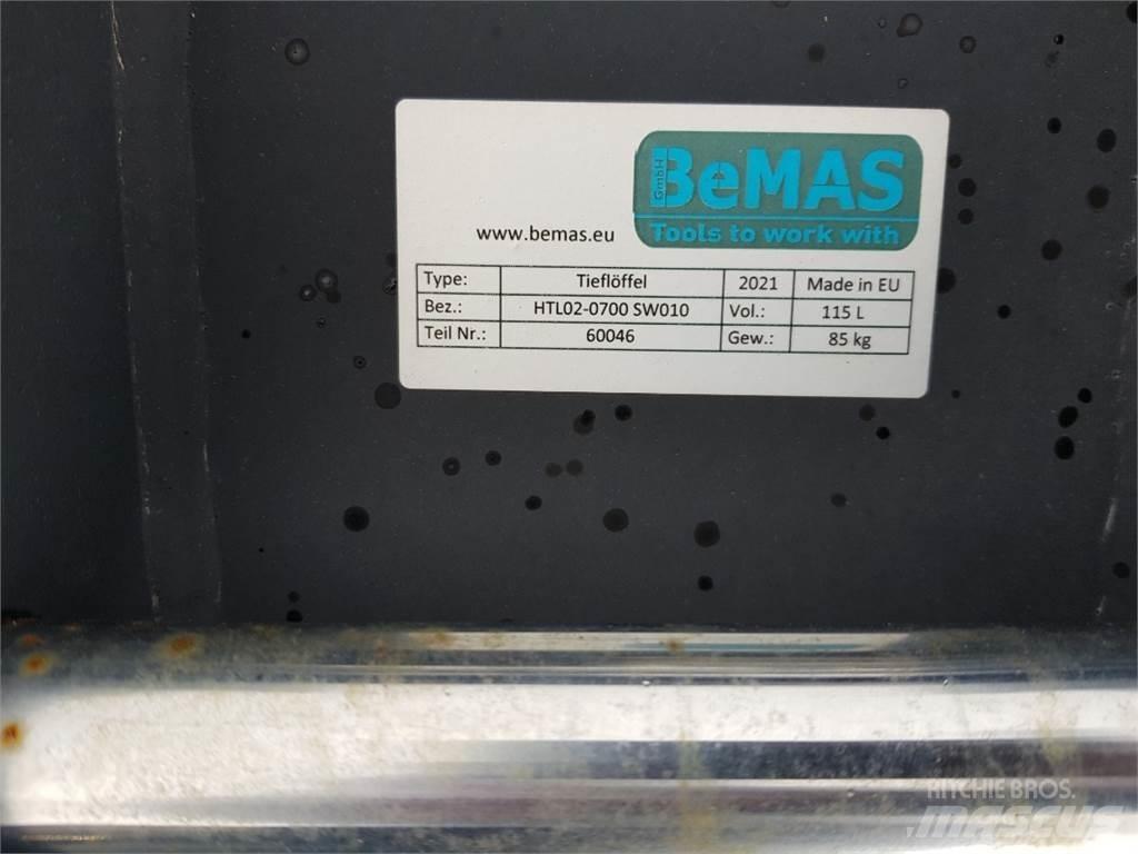 TL 700mm SW 010 Товарачи със заден ескаватор