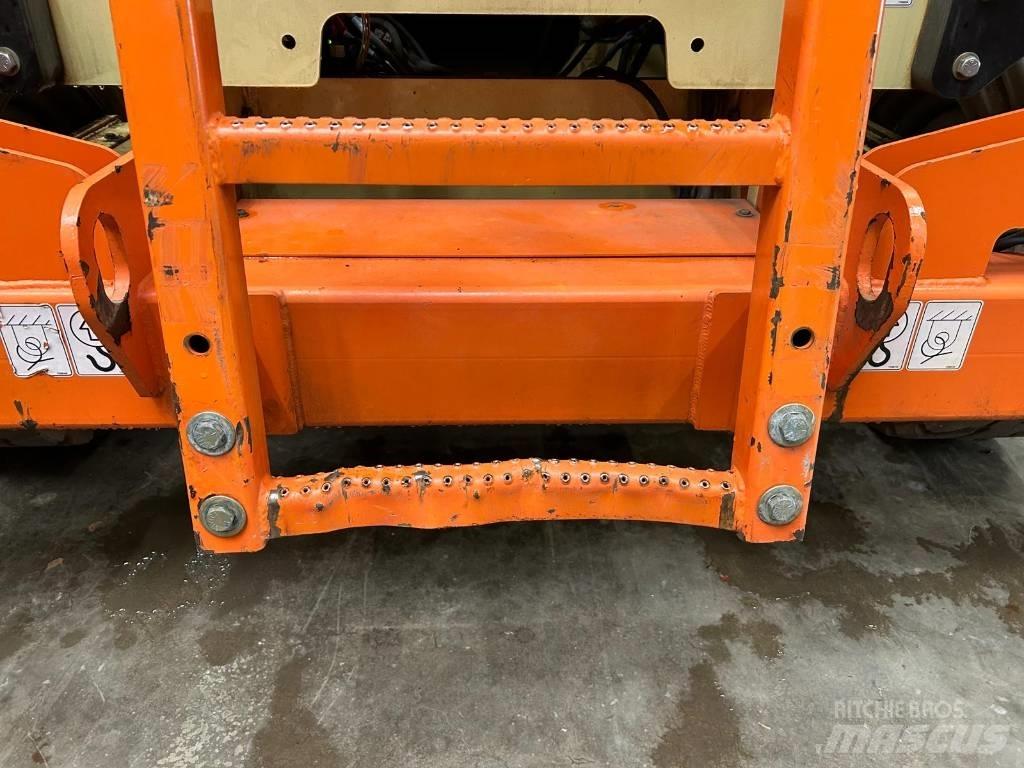 JLG M 4069 LE Ножични работни платформи