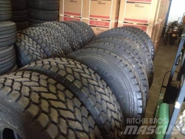 Hilo 1600R25 Гуми