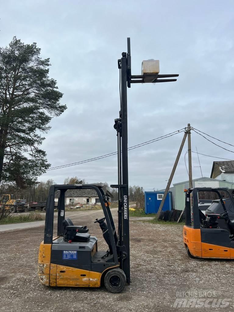UniCarriers TX 3 18 Електрически вилични кари-повдигачи