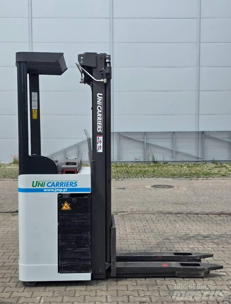 UniCarriers ASN 160 Ретрак/ Високоповдигач с изместване на вилката напред