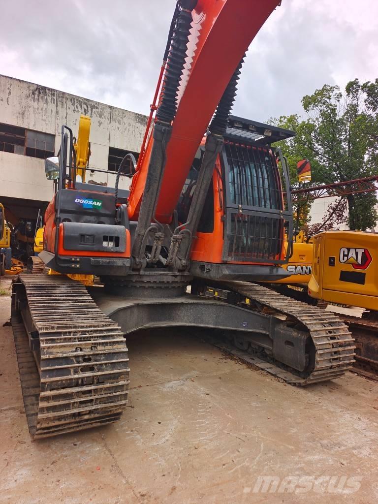 Doosan DX 300 LC-9C Верижен екскаватор