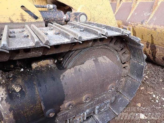 CAT 963D Специални екскаватори