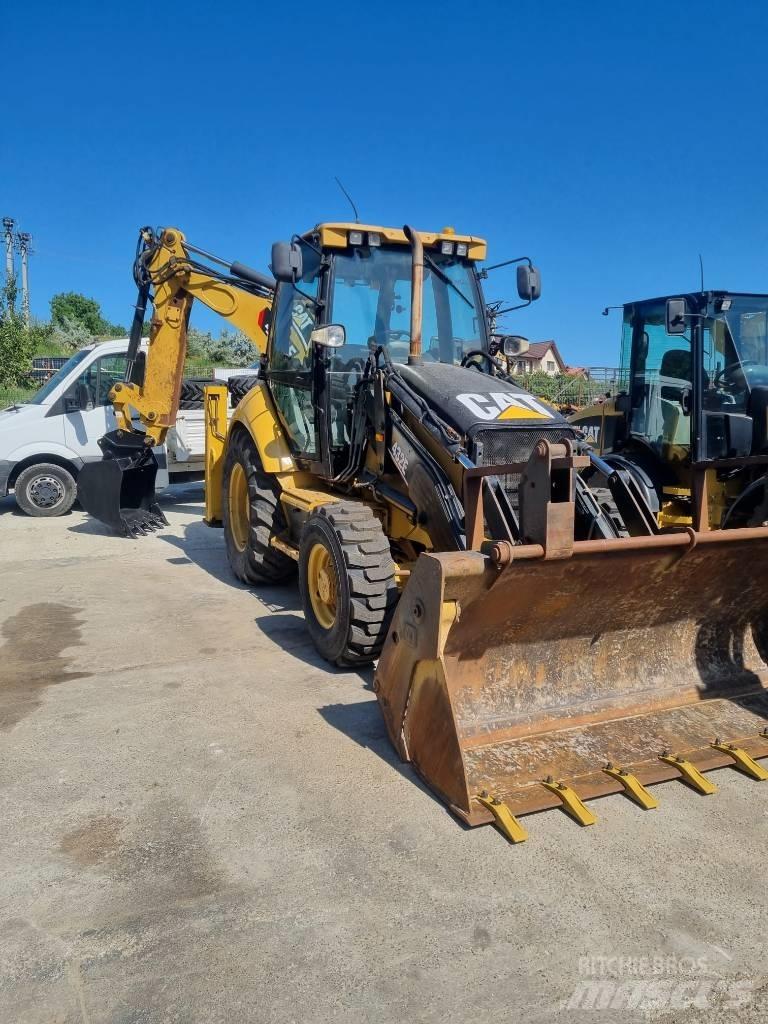 CAT 432E Товарач със заден ексватор