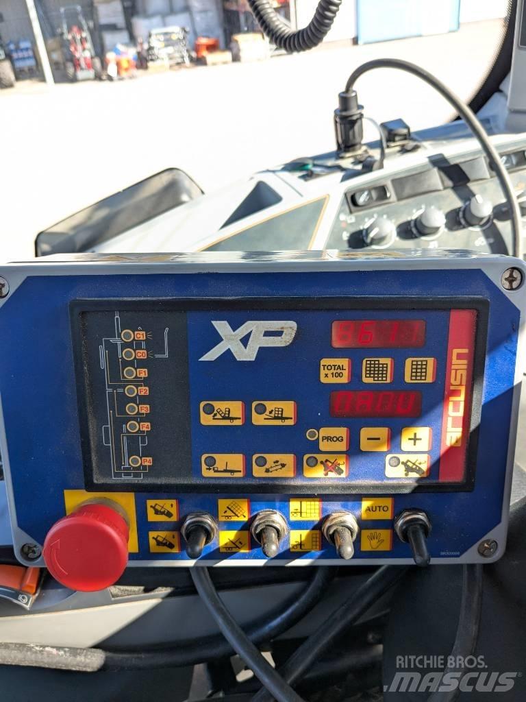 Arcusin XP 54 T Ремаркета за бали