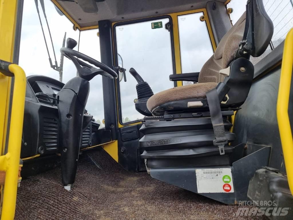 Bomag BW 213 D H-4 Еднобарабанни ролки
