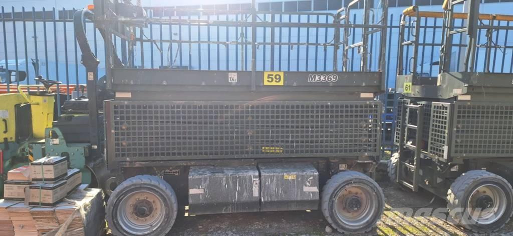 JLG M 3369 Ножични работни платформи