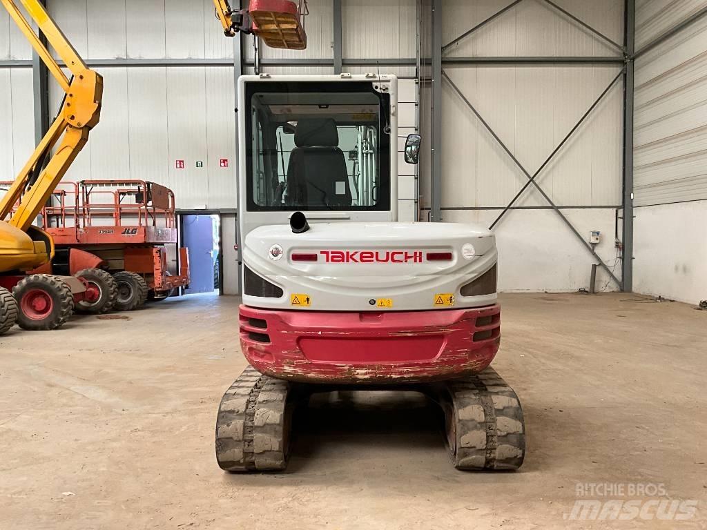 Takeuchi TB 250-2 Мини екскаватори < 7 т